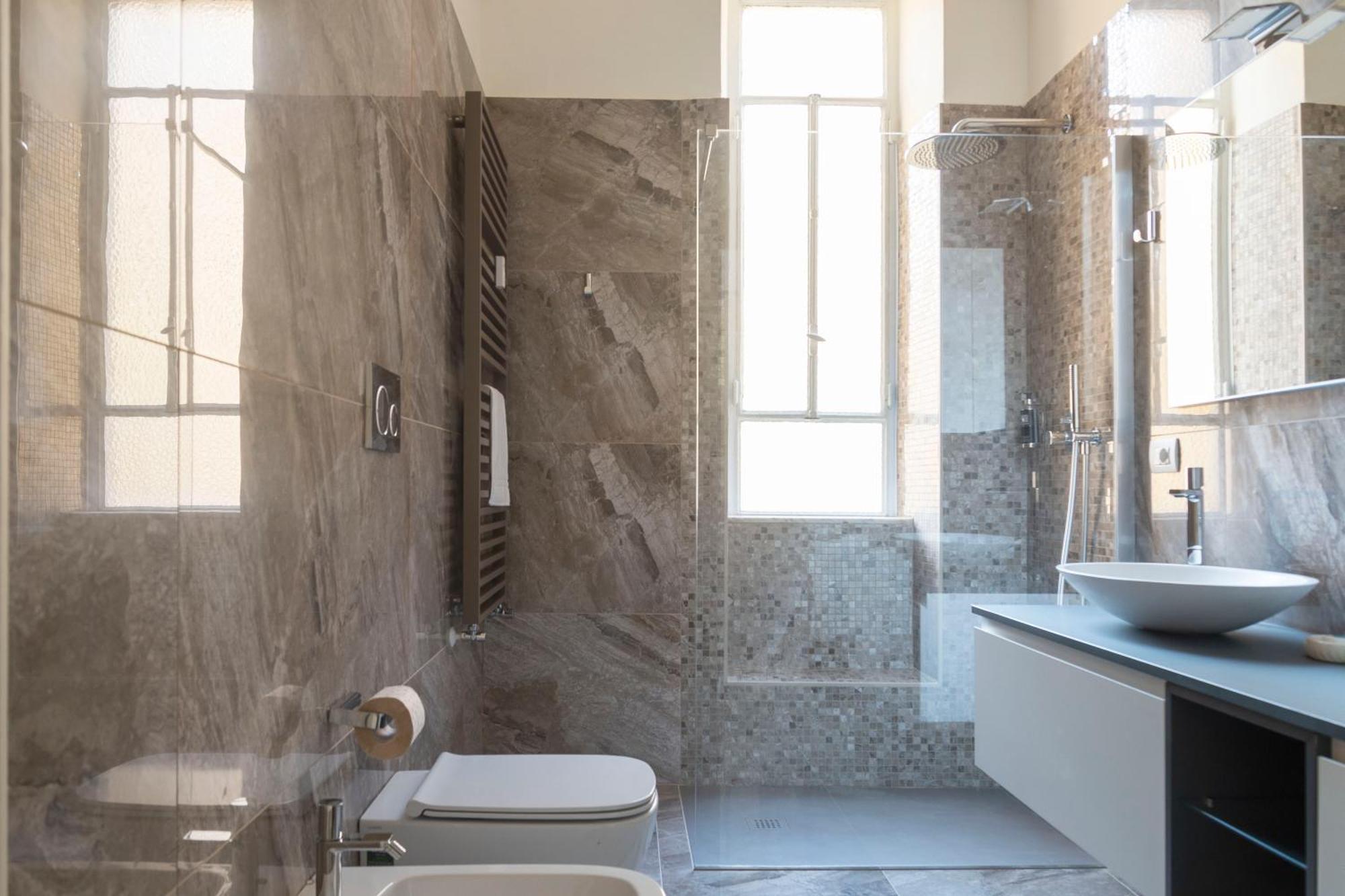 Navigli Harmony Flat, Beautiful & Bright Apartment, 3 Bdr Appartement