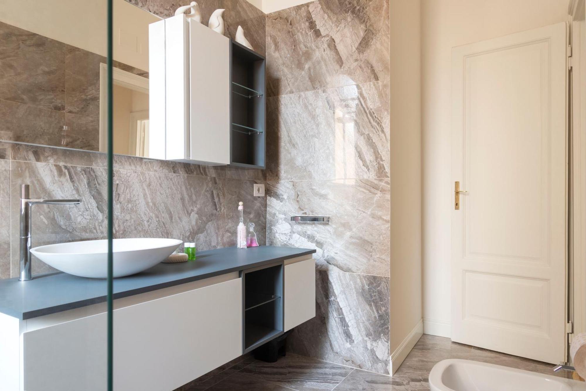 Navigli Harmony Flat, Beautiful & Bright Apartment, 3 Bdr Appartement Milan