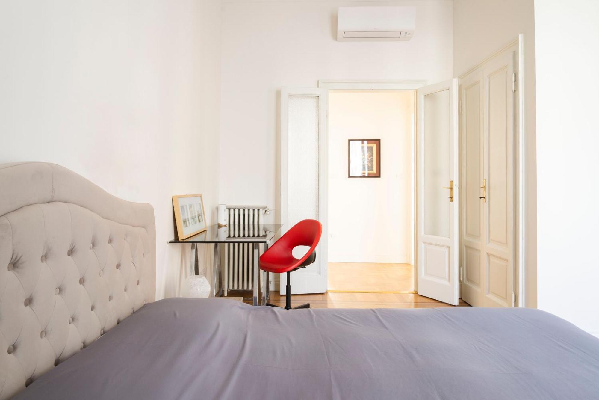 Appartement Navigli Harmony Flat, Beautiful & Bright Apartment, 3 Bdr Milan