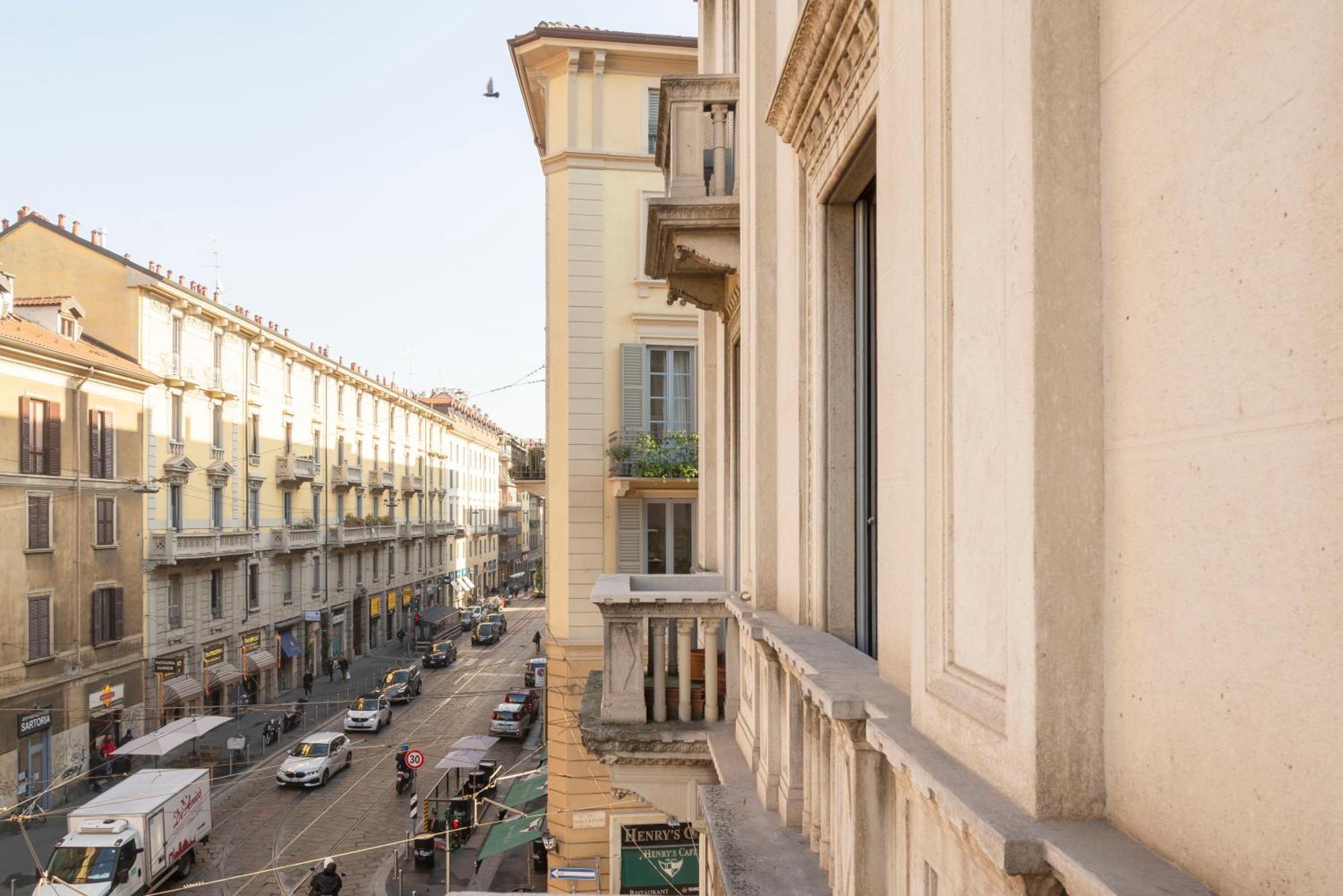 Navigli Harmony Flat, Beautiful & Bright Apartment, 3 Bdr Appartement
