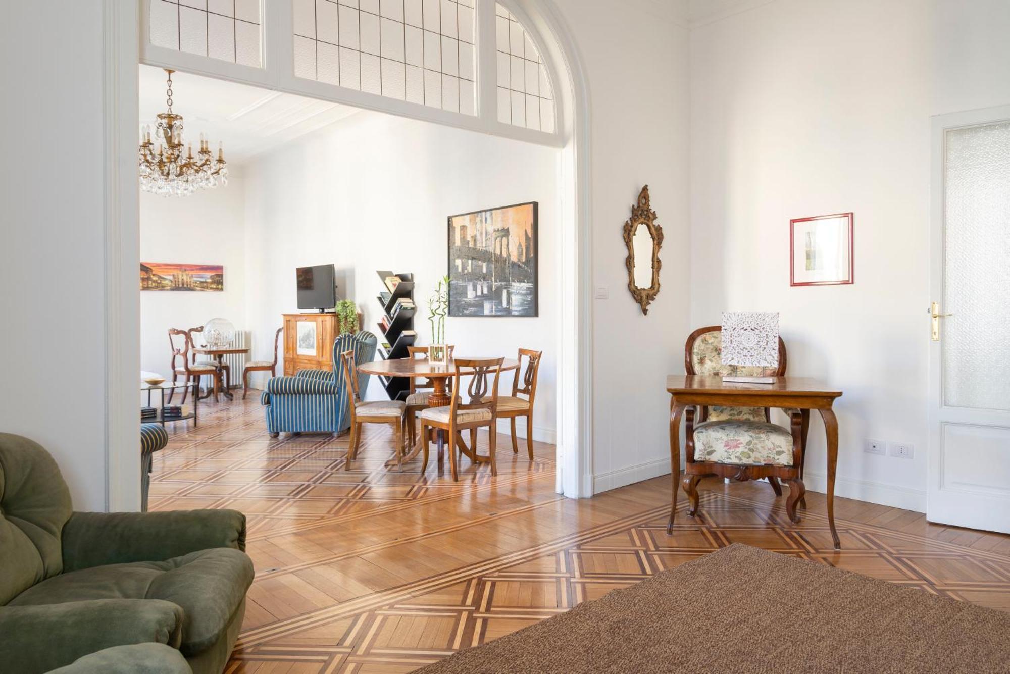 Navigli Harmony Flat, Beautiful & Bright Apartment, 3 Bdr Appartement Milan