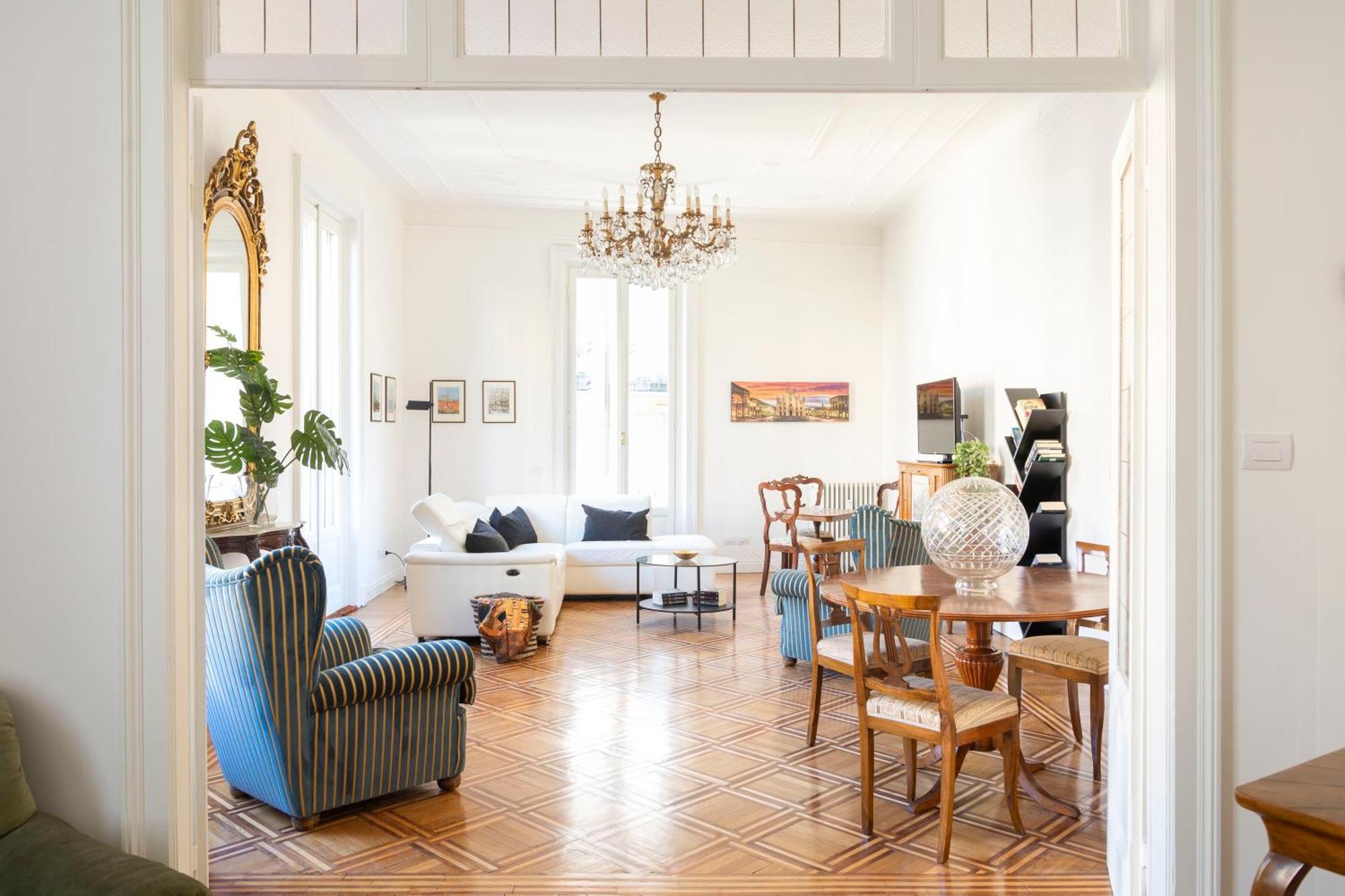 Navigli Harmony Flat, Beautiful & Bright Apartment, 3 Bdr Appartement