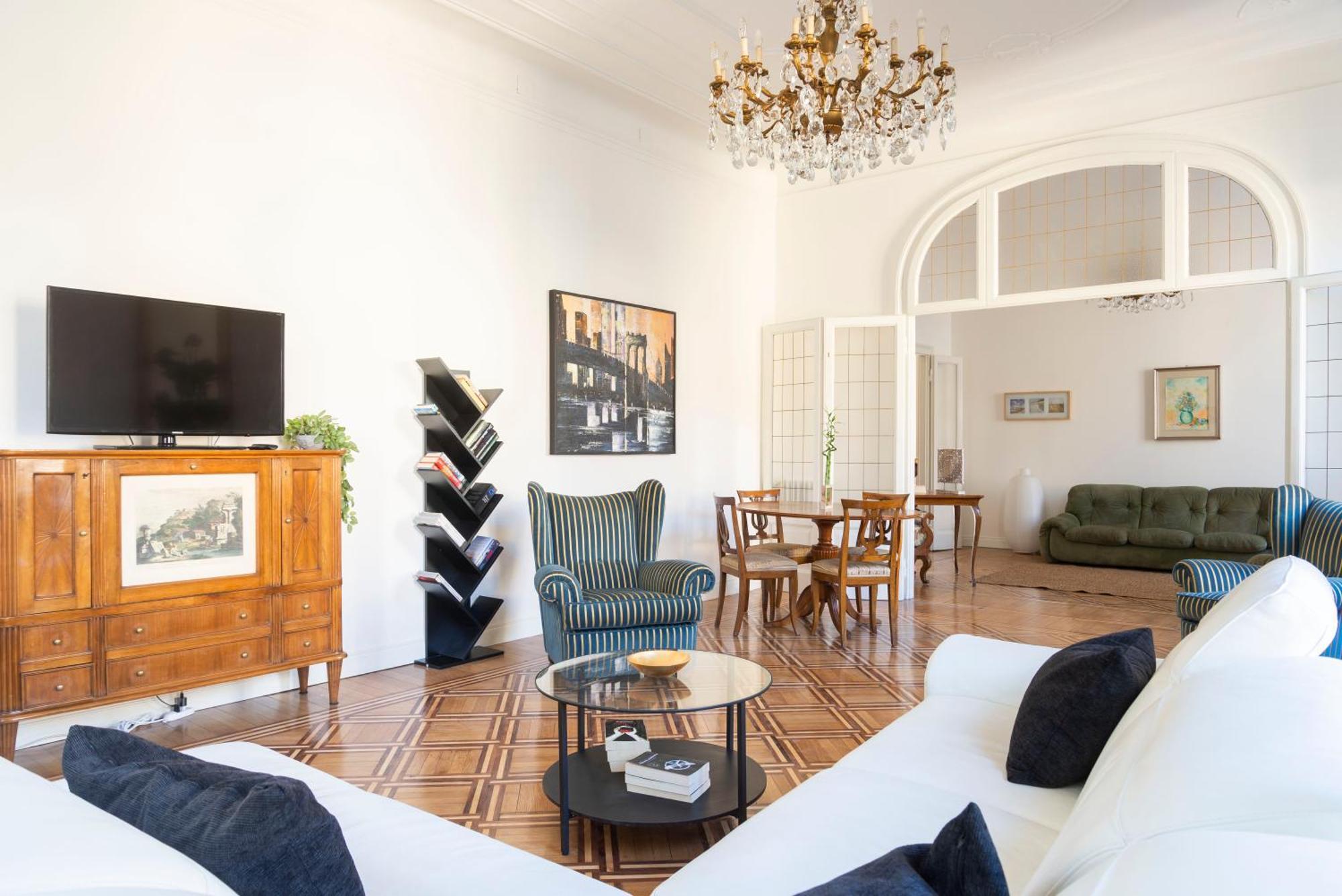 Navigli Harmony Flat, Beautiful & Bright Apartment, 3 Bdr Appartement *